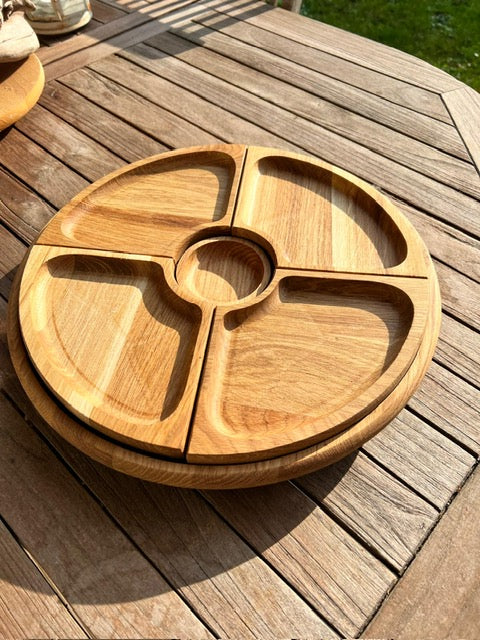 Plateau rond avec compartiments en bois fait main