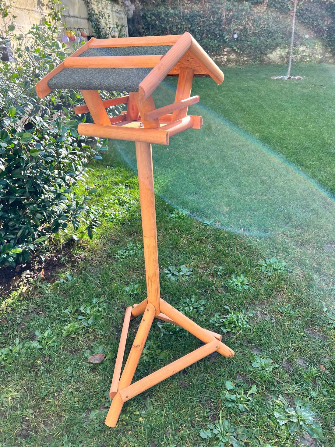 Nichoir mésange : guide pour choisir et installer un abri idéal pour mésanges - La Cabane à Loulous