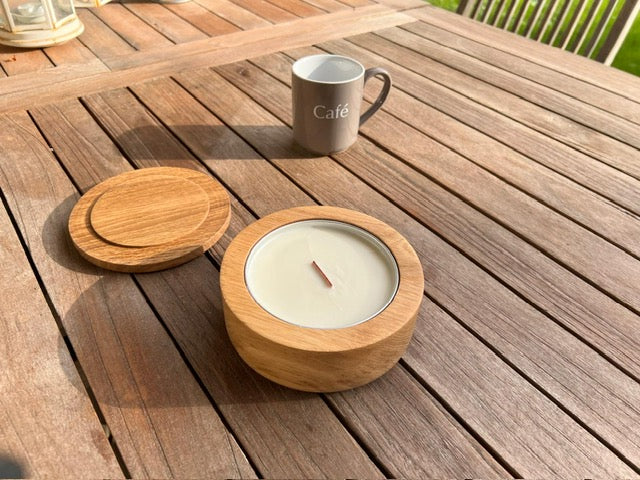 Bougie en bois de chêne avec couvercle