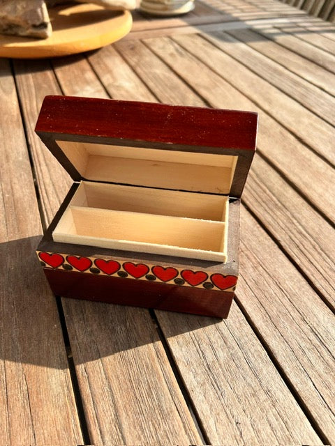 Coffret 2 jeux de Cartes en bois fait main rangement vertical