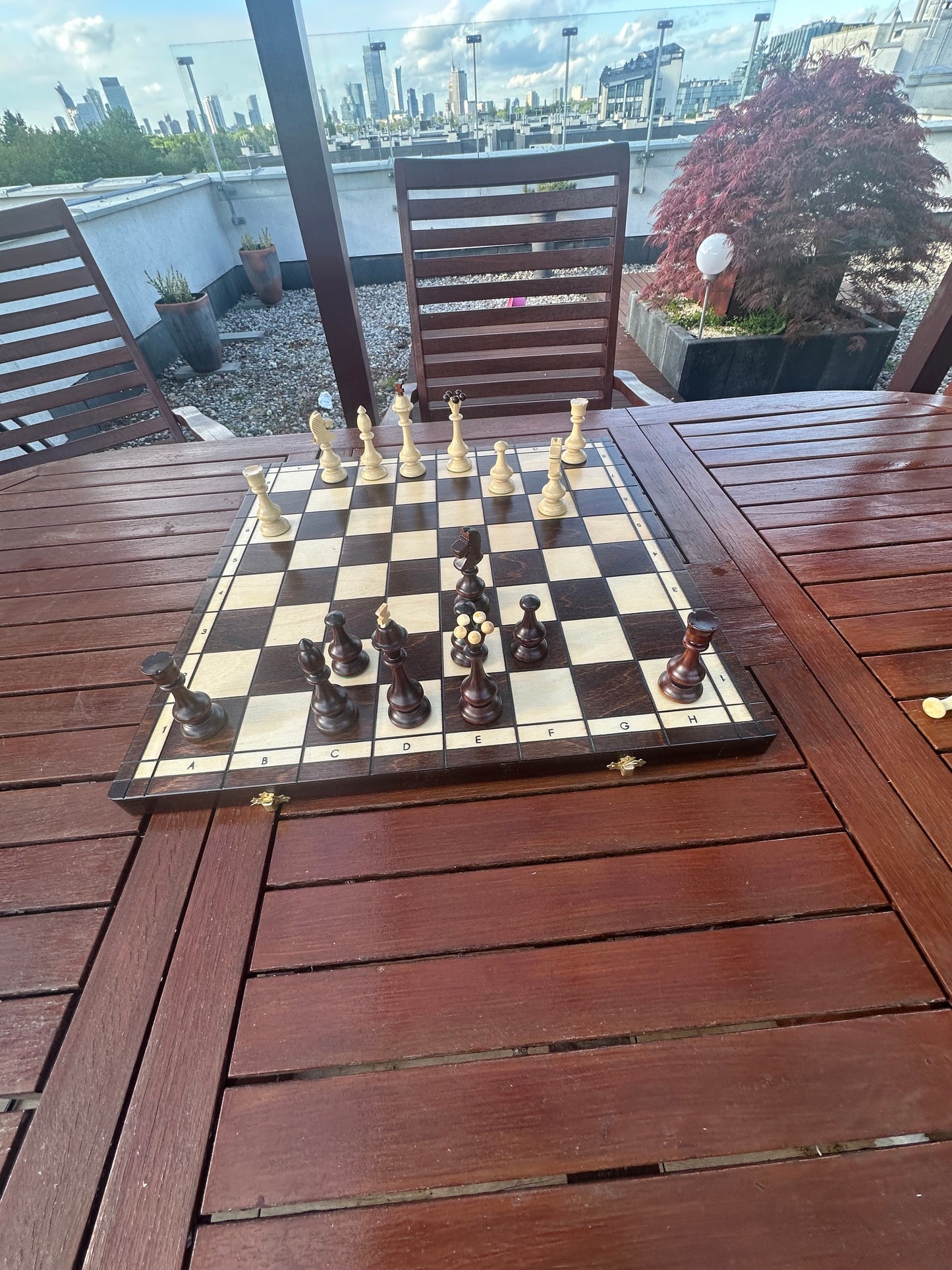 Jeu d'échecs pliable  49x49 Martial en bois – échiquier artisanal élégant