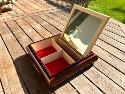 Boite à bijoux en bois fait main - La Cabane à Loulous