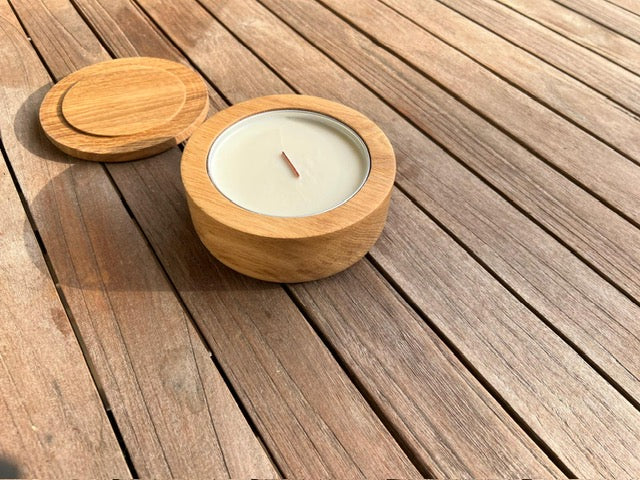Bougie en bois de chêne avec couvercle