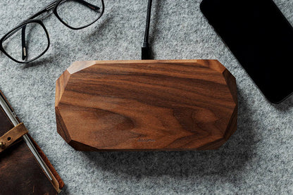 Double Chargeur sans fil Chêne de forme géométrique - La Cabane à Loulous