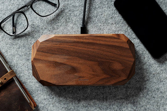 Double Chargeur sans fil Chêne de forme géométrique - La Cabane à Loulous