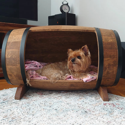 Niche pour chien en bois fait main en forme de tonneau