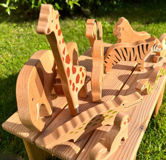 Figurines d'animaux de la jungle en bois fait main