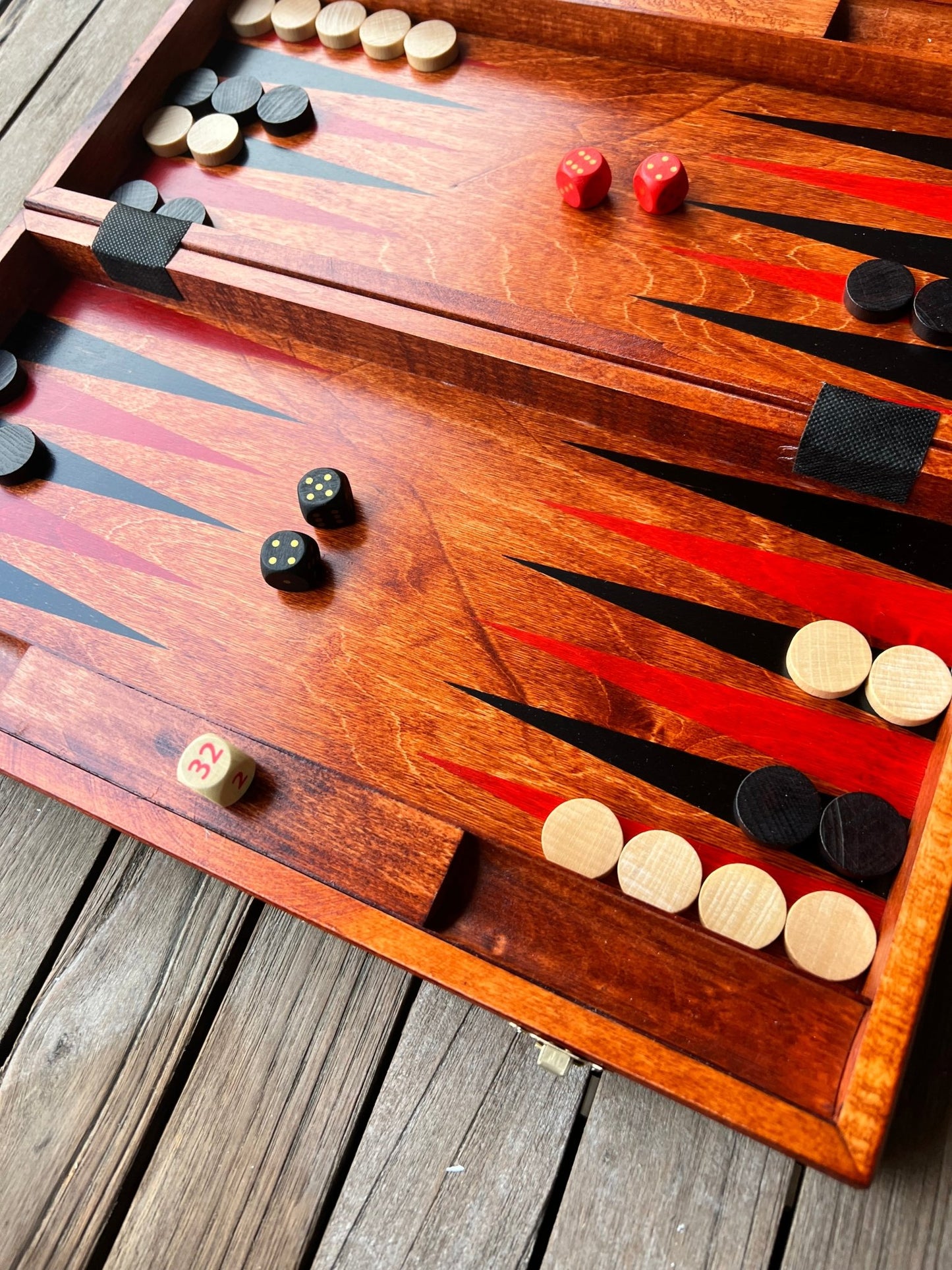 Jeu de Backgammon fait main bois marquété - La Cabane à Loulous