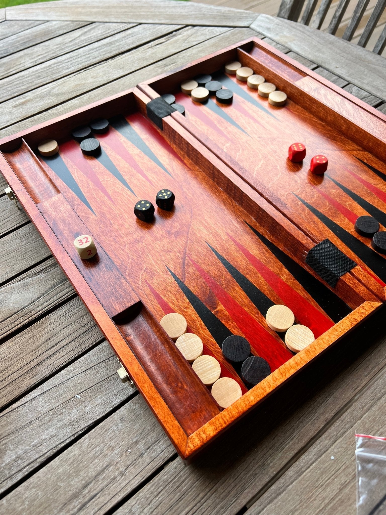 Jeu de backgammon de luxe de 21 pouces, couleur noire Jeu de backgammon de luxe de 21 pouces, couleur noire