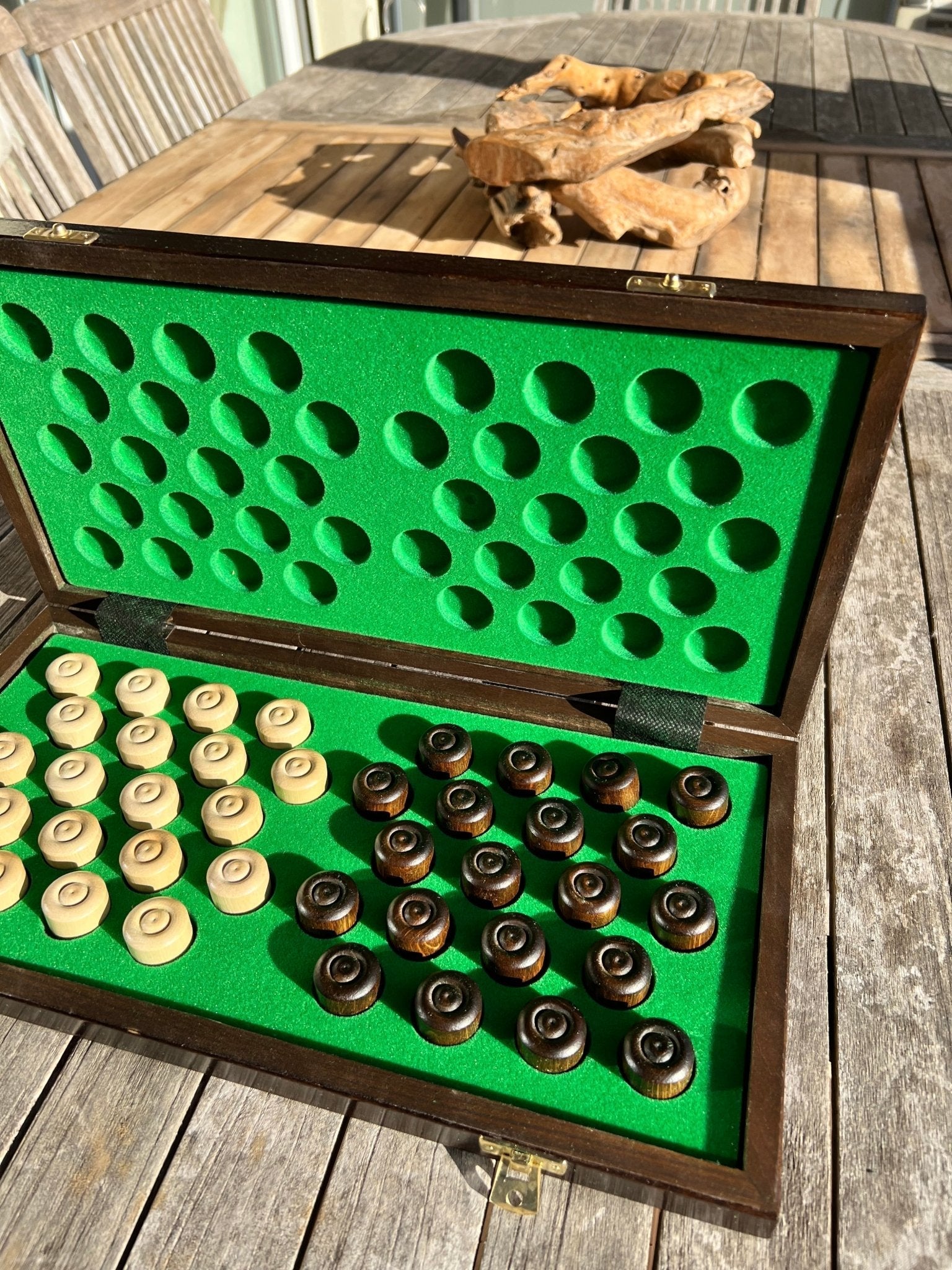 Jeu de Dames pliable en bois – Plateau 40 × 40 cm et pions inclus - La Cabane à Loulous