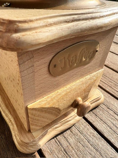 Moulin à Café Manuel en bois fait main - La Cabane à Loulous