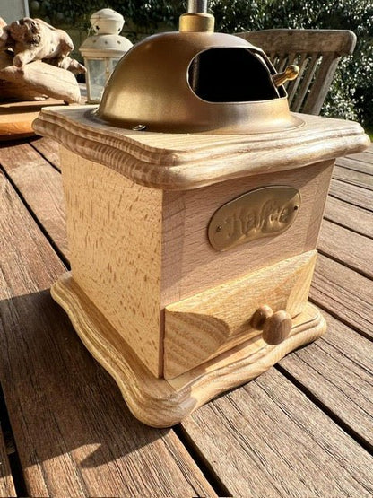 Moulin à Café Manuel en bois fait main - La Cabane à Loulous