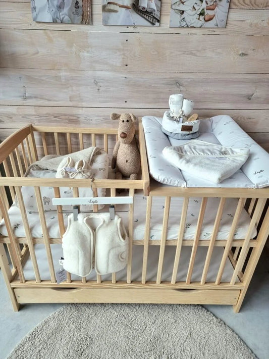 Plan à Langer en Bois de Pin pour lit Bébé - La Cabane à Loulous