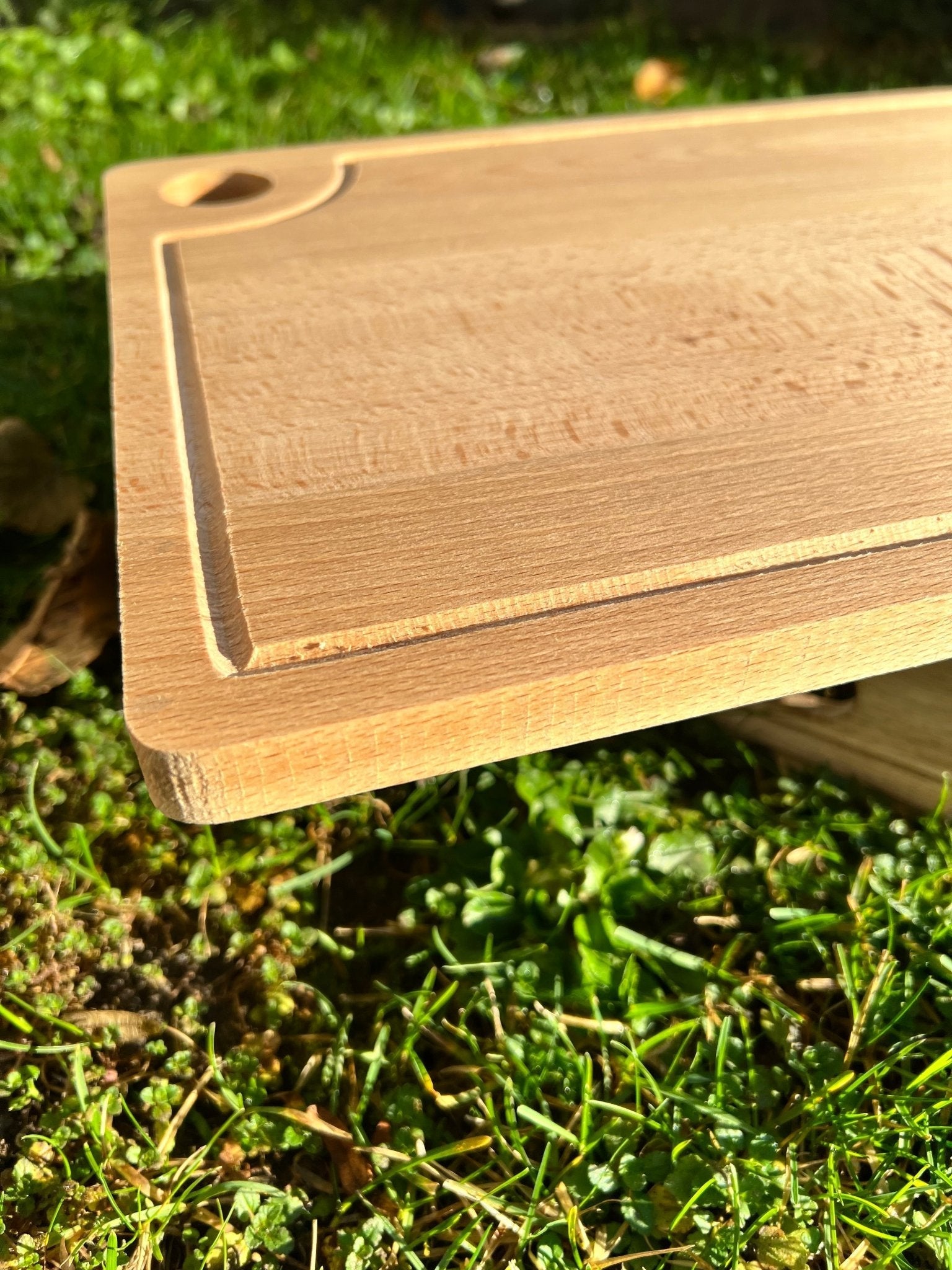 Planche à découper en Hêtre fait main – La Cabane à Loulous, robuste & élégante - La Cabane à Loulous