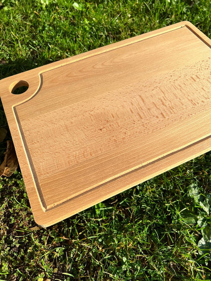 Planche à découper en Hêtre fait main – La Cabane à Loulous, robuste & élégante - La Cabane à Loulous