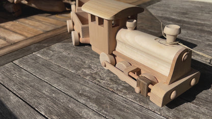 Train avec ses wagons en bois fait main