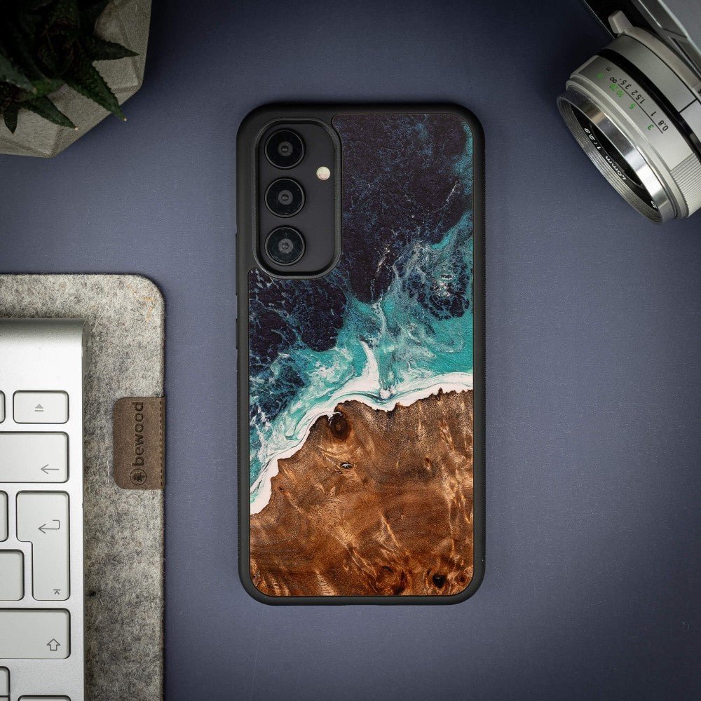 Protection Téléphone Bois et Résine Dream Island - La Cabane à Loulous