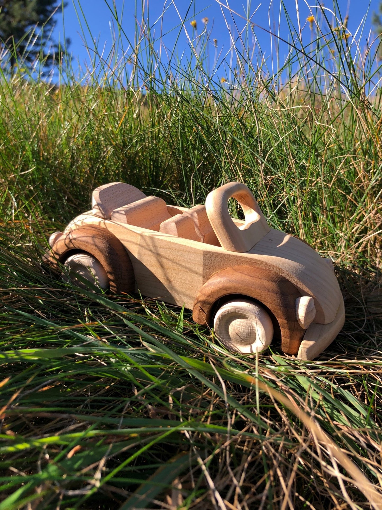 Voiture en Bois Naturel Fait Main - La Cabane à Loulous